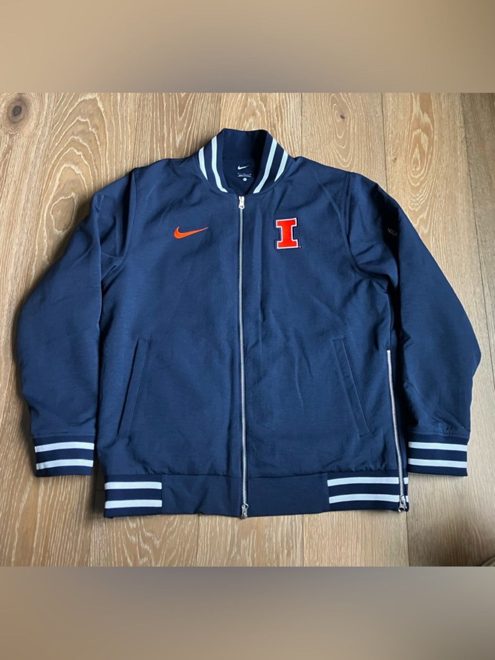 Illinois Fighting Illini Nike Navy Blue Full Zip Bomber Jacket Men’s LARGE 🔥